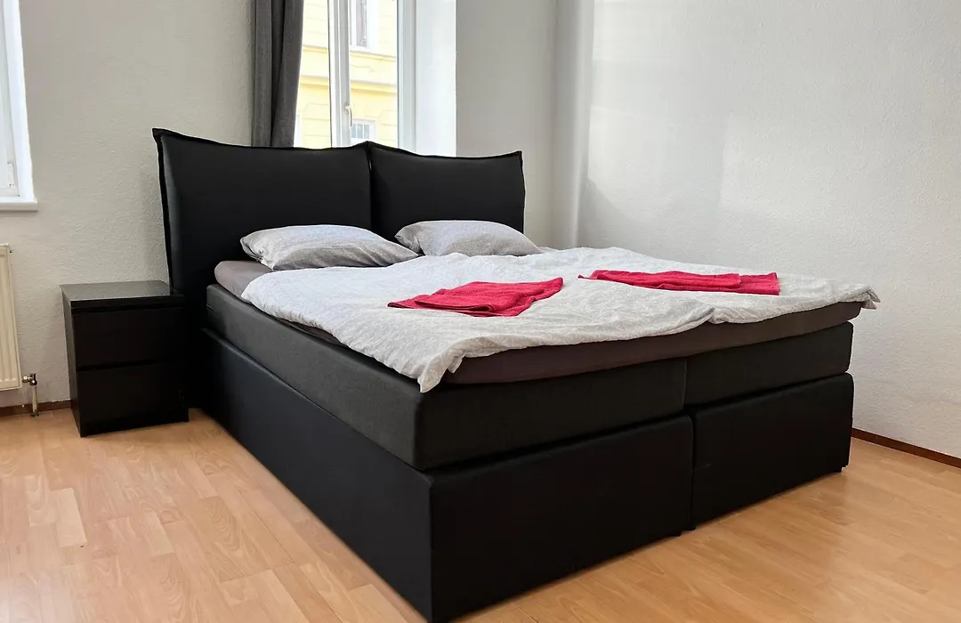 Affordable 3br Apt. Near Meidling Station Appartamento *